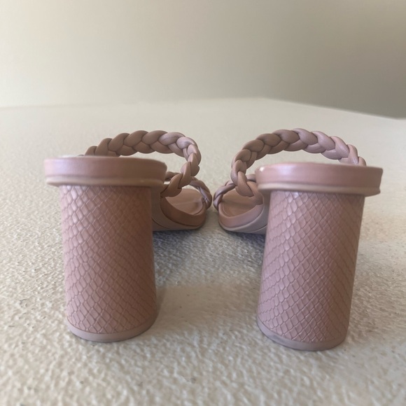 Dolce Vita Women's Braided Sandals in Tan - Picture 4 of 10